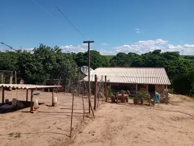 Fazenda/Sítio com 2 Quartos à venda, 80m² no Área Rural de Itapetininga, Itapetininga