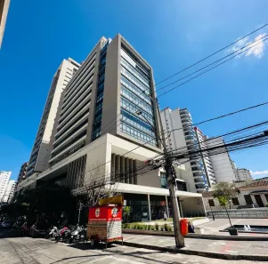 Ponto Comercial para alugar, 650m² no Granbery, Juiz de Fora
