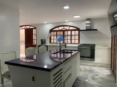 Casa com 4 Quartos à venda, 350m² no Cascatinha, Nova Friburgo