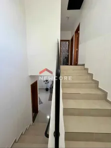 Sobrado com 4 Quartos à venda, 180m² no Neves, Ponta Grossa