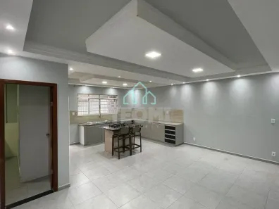 Casa com 3 Quartos à venda, 220m² no Parque São Cristóvão, Taubaté