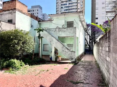 Casa com 5 Quartos à venda, 254m² no Vila Gumercindo, São Paulo