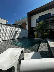 Casa de Condomínio com 4 Quartos à venda, 235m² no Vargem Pequena, Rio de Janeiro