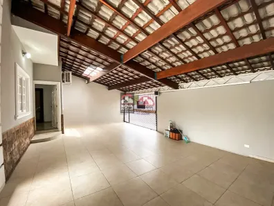 Casa com 3 Quartos à venda, 242m² no Loteamento Villa Branca, Jacareí