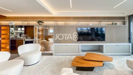 Apartamento com 3 Quartos à venda, 153m² no Água Verde, Curitiba