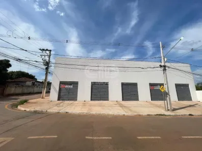 Sala Comercial para alugar, 375m² no Morada da Serra, Cuiabá