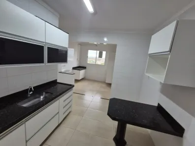 Apartamento com 3 Quartos à venda, 100m² no Santa Mônica, Uberlândia