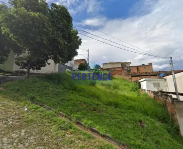 Lote/Terreno à venda, 360m² no Novo Horizonte, Sabará