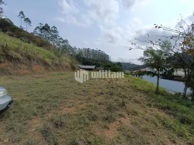 Lote/Terreno à venda, 300m² no Centro, Botuverá