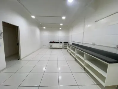 Ponto Comercial com 4 Quartos para alugar, 250m² no Pinheiros, São Paulo