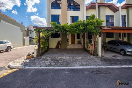 Casa de Condomínio com 3 Quartos à venda, 160m² no Alto Boqueirão, Curitiba