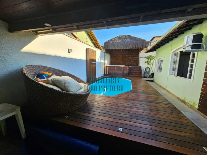 Casa com 4 quartos — Planalto, Belo Horizonte