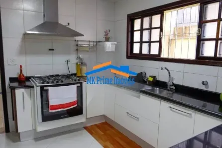 Sobrado com 3 Quartos à venda, 194m² no Jardim das Flores, Osasco