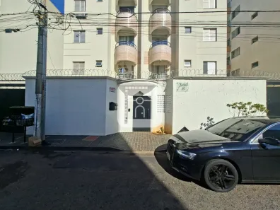 Apartamento com 2 Quartos para alugar, 89m² no Santa Mônica, Uberlândia