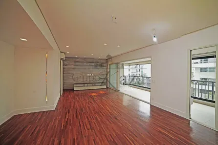 Apartamento com 3 Quartos à venda, 158m² no Itaim Bibi, São Paulo