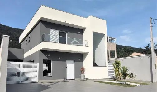 Casa de Condomínio com 3 Quartos à venda, 230m² no Mar Verde II, Caraguatatuba