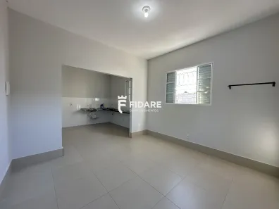 Kitnet para alugar, 32m² no Vila Guilhermina, Montes Claros