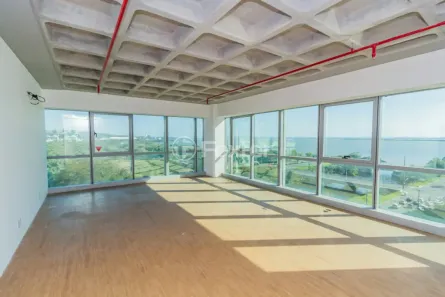 Sala Comercial à venda, 53m² no Praia de Belas, Porto Alegre