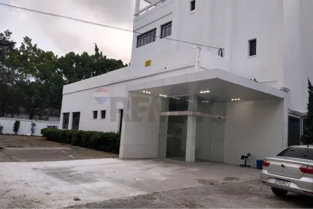 Prédio Comercial com 10 Quartos para alugar, 4816m² no Parque Industrial Tomas Edson, São Paulo