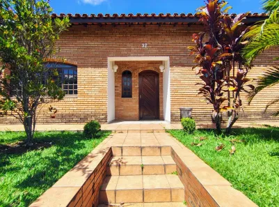 Casa de Condomínio com 3 Quartos para alugar, 300m² no Jardim da Glória, Cotia