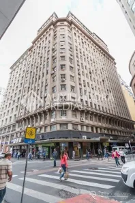 Sala Comercial à venda, 200m² no Centro Histórico, Porto Alegre