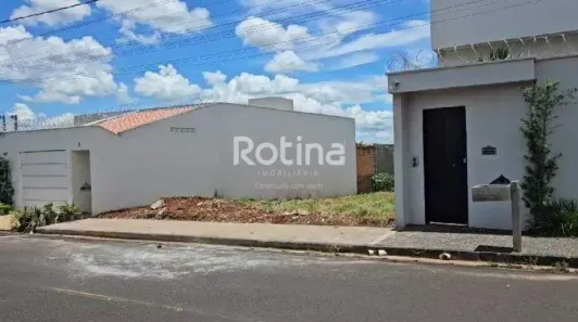 Lote/Terreno à venda, 250m² no Laranjeiras, Uberlândia