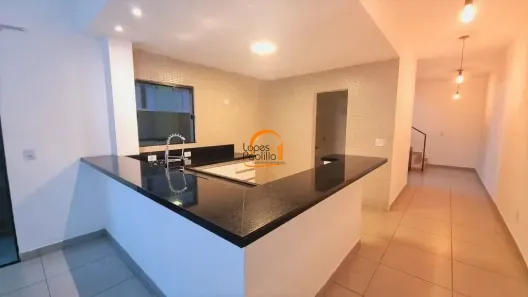 Casa com 3 Quartos à venda, 140m² no Jardim Maristela, Atibaia