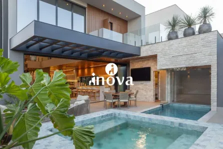Casa de Condomínio com 4 Quartos à venda, 331m² no Recreio dos Bandeirantes, Uberaba