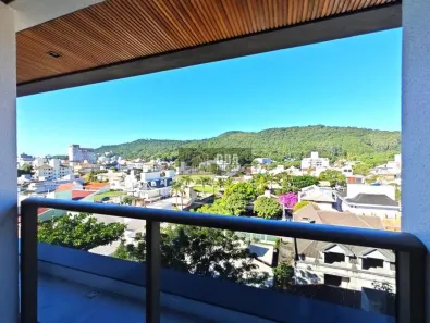 Apartamento com 2 Quartos à venda, 66m² no Jurerê, Florianópolis