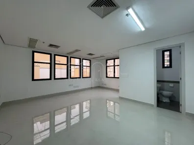 Sala Comercial para alugar, 30m² no Vila Progredior, São Paulo