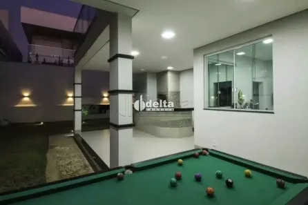 Casa de Condomínio com 4 Quartos à venda, 225m² no Bosque dos Buritis, Uberlândia
