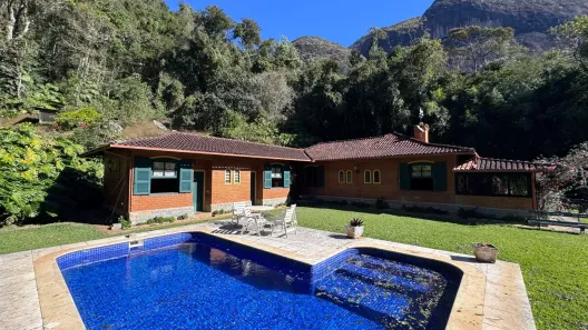 Casa de Condomínio com 4 Quartos à venda, 220m² no Araras, Petrópolis