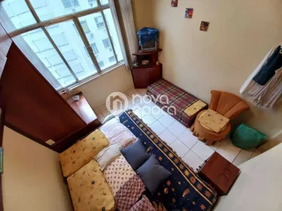 Kitnet com 1 Quarto à venda, 38m² no Copacabana, Rio de Janeiro