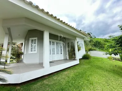 Casa com 3 Quartos à venda, 175m² no Vila Nova, Jaraguá do Sul