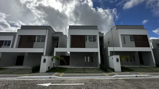 Casa de Condomínio com 3 Quartos à venda, 141m² no Alto do Calhau, São Luís