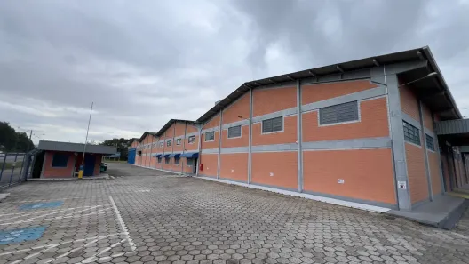 Galpão/Depósito/Armazém com 10 Quartos para alugar, 8000m² no Rio Morto, Indaial
