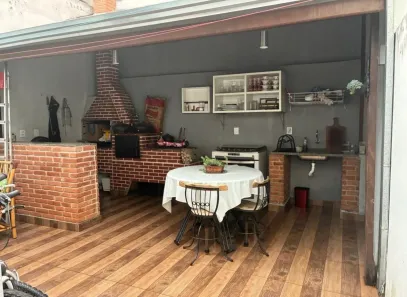Casa com 2 Quartos à venda, 125m² no Jardim Terras de Santo Antônio, Hortolândia