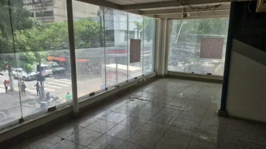 Ponto Comercial para alugar, 90m² no Icaraí, Niterói