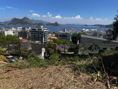Lote/Terreno à venda, 371m² no Charitas, Niterói