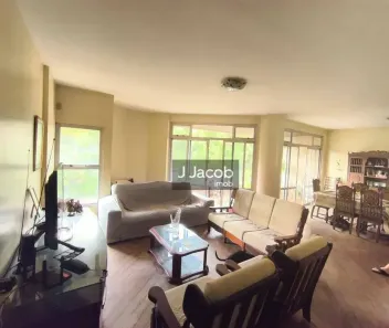 Apartamento com 4 Quartos à venda, 250m² no Nazaré, Belém