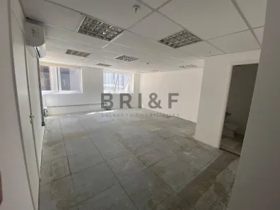 Sala Comercial para alugar, 130m² no Cidade Monções, São Paulo