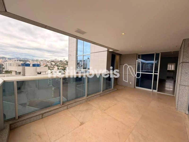 Apartamento com 4 quartos — Lourdes, Belo Horizonte