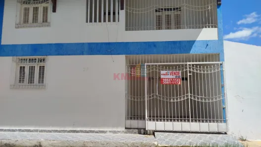 Casa com 3 Quartos para alugar, 154m² no Centro, Mossoró