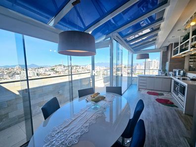 Apartamento com 3 Quartos à venda, 180m² no Canto, Florianópolis