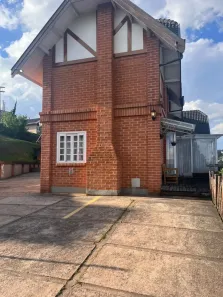 Sobrado com 5 Quartos à venda, 353m² no Vila Natal, Campos do Jordão