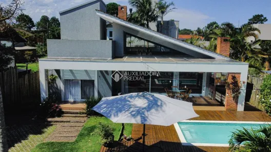 Casa de Condomínio com 3 Quartos à venda, 180m² no Garopaba, Garopaba