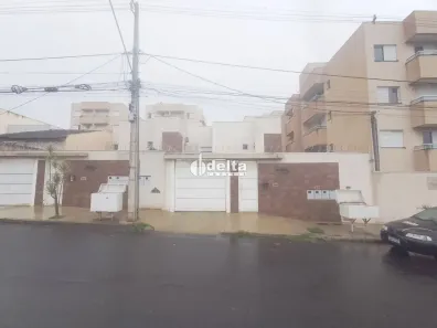 Apartamento com 2 Quartos para alugar, 50m² no Bosque dos Buritis, Uberlândia