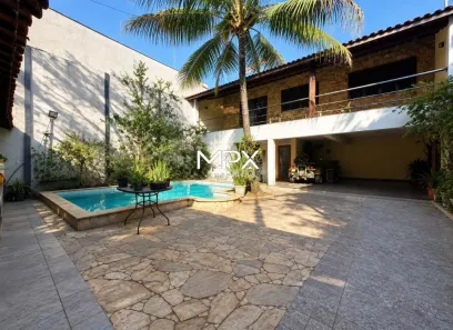Sobrado com 3 Quartos à venda, 231m² no Nova Piracicaba, Piracicaba