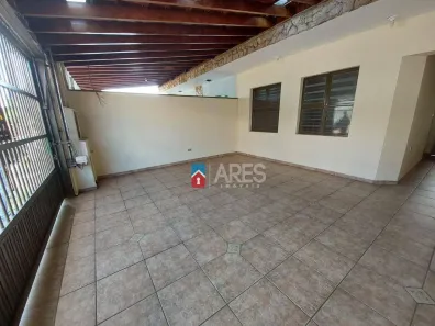 Casa com 3 Quartos para alugar, 150m² no Morada do Sol, Americana