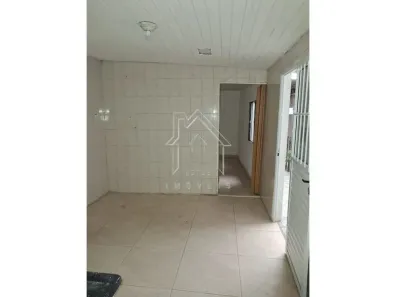 Casa com 1 Quarto para alugar, 27m² no Vila Divina Pastora, São Paulo